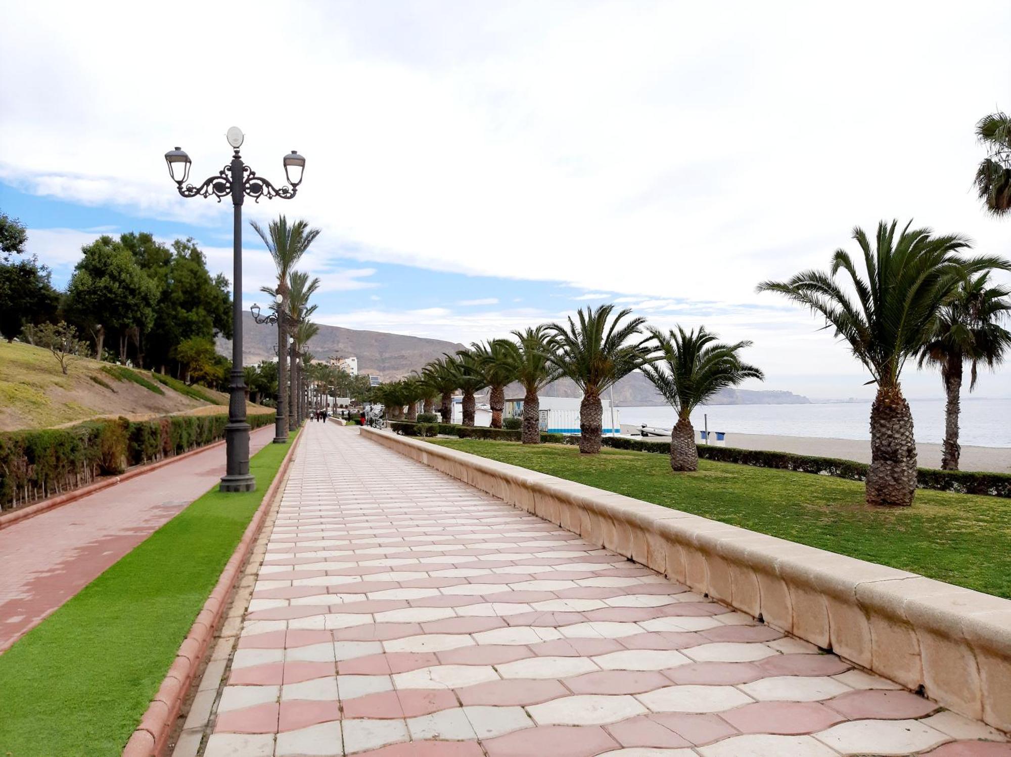 Habitacion Avilena Tropical En Aguadulce アルメリア エクステリア 写真