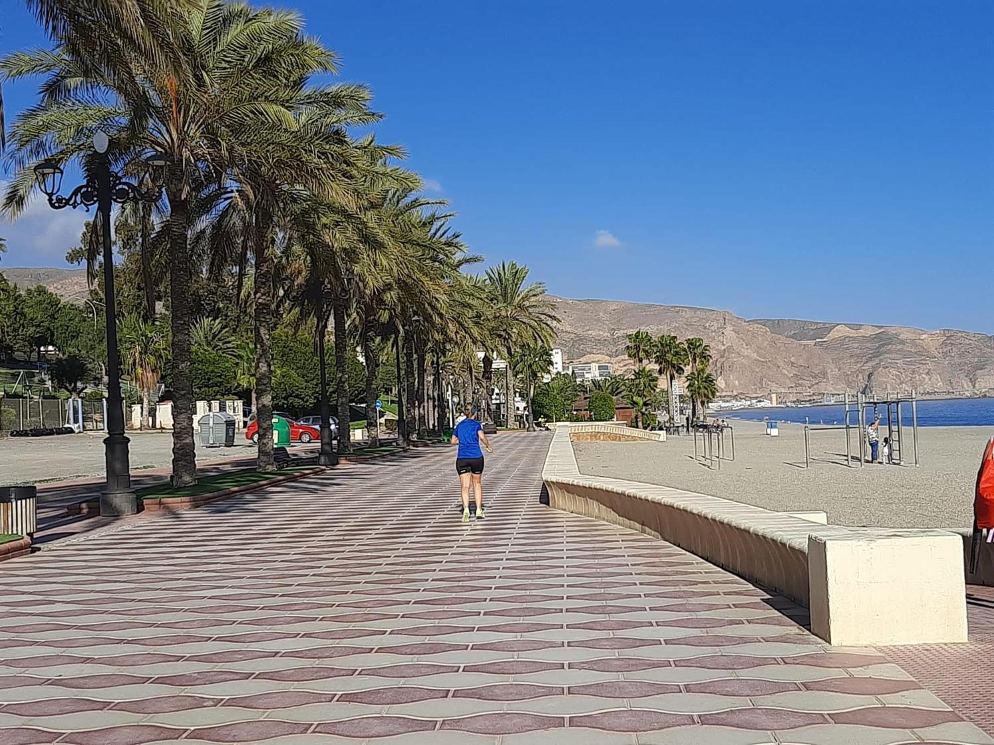 Habitacion Avilena Tropical En Aguadulce アルメリア エクステリア 写真