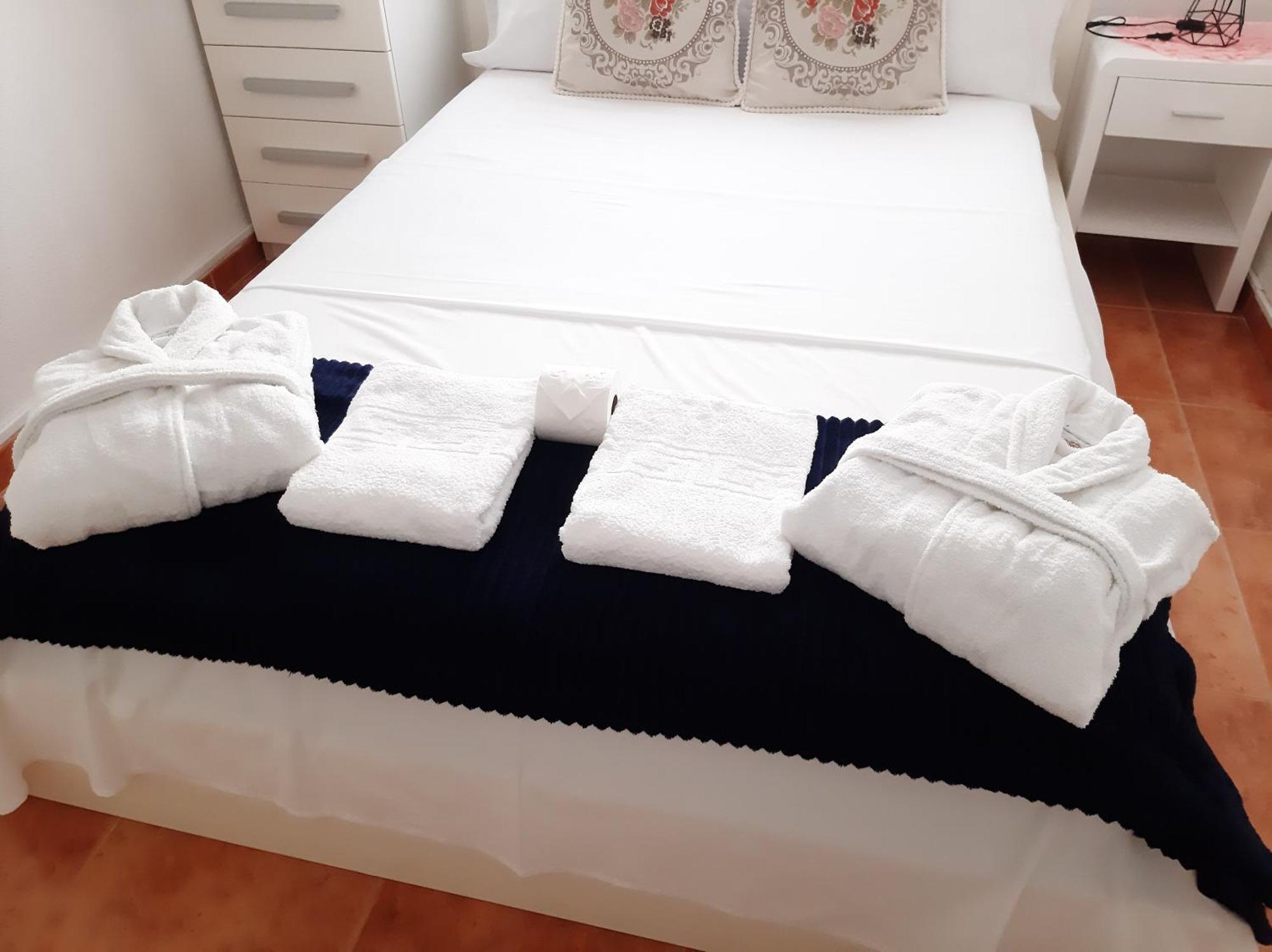 Habitacion Avilena Tropical En Aguadulce アルメリア 部屋 写真